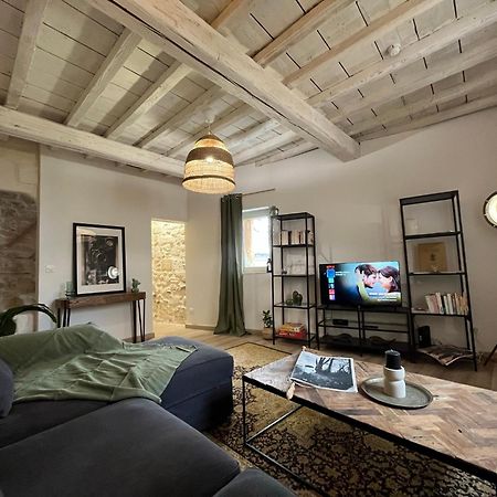 Charmante Maison En Arles : La Roquette Eksteriør billede